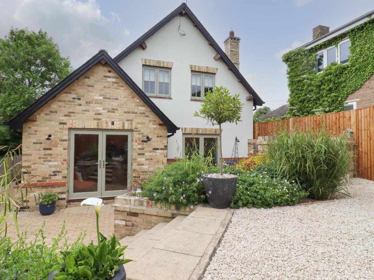 Fern Cottage เคมบริดจ์ ภายนอก รูปภาพ